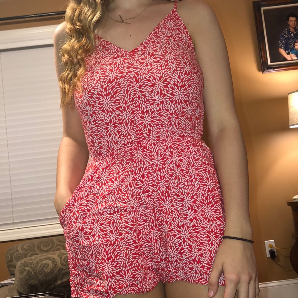 H&M floral romper SIZE: 4
